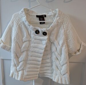 Girls Chunky Cable Knit Short-Sleeve Sweater, Size S/4